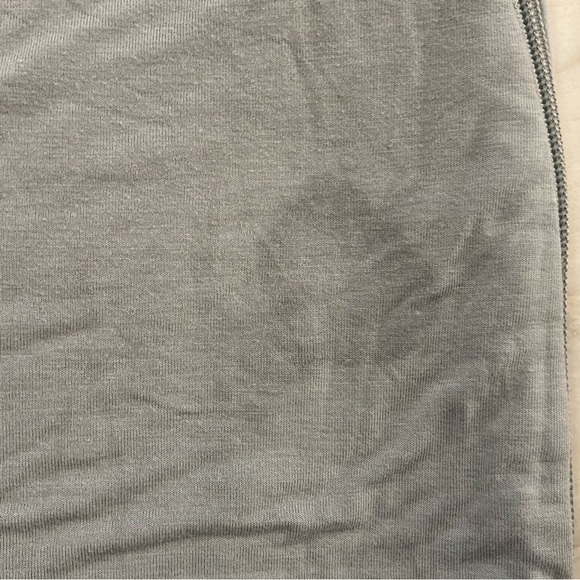 2 Kyte Baby Sleep Bags 6-18m 1.0 tog. Fair used condition. See description. - Picture 9 of 11